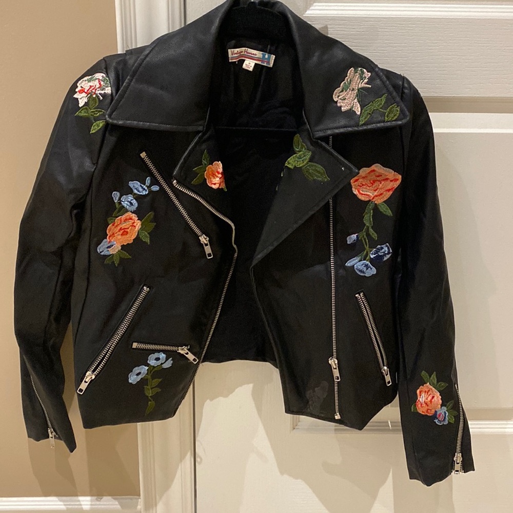 Vintage Havana Size Medium Vegan Leather Flower embroidered Moto jacket